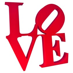 Napis Love kwadrat czerwony