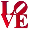 Napis Love kwadrat czerwony